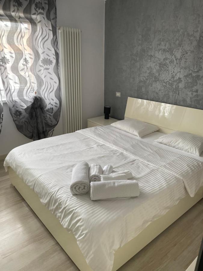 Denis Apartament Turda Exterior photo